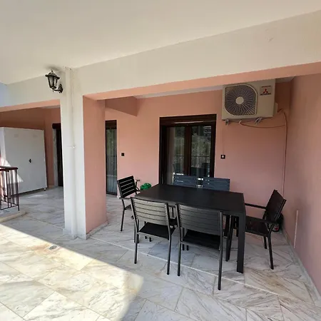 Luxury Agia Triada (Thessaloniki)